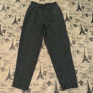 Benellon Made In Italy Black/ White High Rise Pleated Pants Size 44